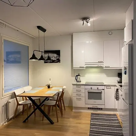 Apartmán Entire Flat Downtown With Sauna & Garage Space Vaasa